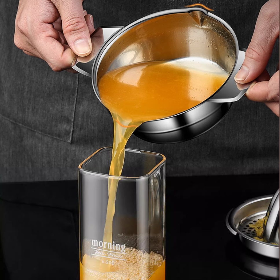 Presse-agrumes manuel en acier - Citrus Juicer Bar avis et prix